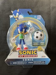 JAKKS Pacific 4” Sonic the Hedgehog Action Figure Soccer Outfit & Soccer Ball