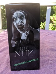 Mezco The Nun Deluxe Stylized 6-Inch Action Figure 2 Faces Valek The Conjuring
