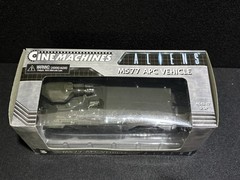 Cinemachines NECA Aliens M577 APC 6″ Die-Cast Vehicle Tank Replica