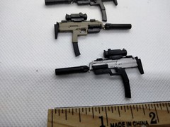MP7 PDW Submachine Gun 1:12 Scale Gun Weapon Action Figure Accessory Force