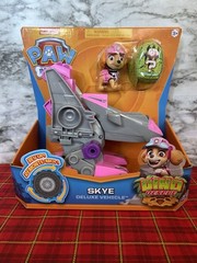 Nickelodeon Paw Patrol Skye Deluxe Vehicle and Action Figure – Multicoloured