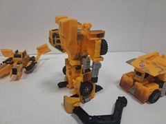 Hasbro Transformers Robots in Disguise Landfill – Yellow, Walmart Exclusive