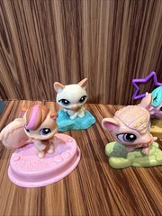McDonald’s Littlest Pet Shop Happy Meal Toy Lot of 4 Pets w/ Bases Accessories