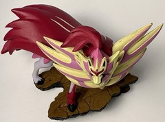 Pokemon Shiny Zamazenta Crown Zenith Premium Figure 2 Inches Tall 2023 Nintendo