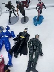 Lot Marvel Figurine Toys 3-5 Inches Total 9 Pieces