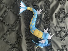 Pokemon Gyarados 12-Inch Epic Battle Action Figure Articulated Partial Stand