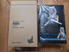 Hot Toys Star Wars Ahsoka TMS118 Ahsoka Tano 1/6th Scale Figure