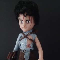 Living Dead Dolls Ash Evil Dead 2 Dead By Dawn horror figure Mezco