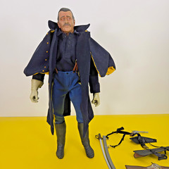 John Wayne US Cavalry Officer Exclusive Figure With 3 Guns – 1/6 Sideshow Toys