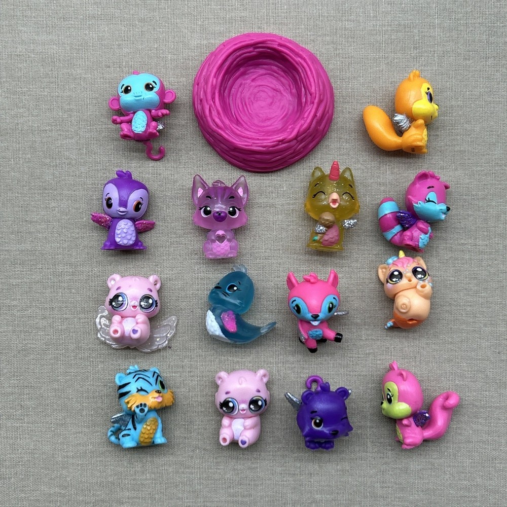 Hatchimals CollEGGtibles Mixed Season Lot x15 Set Mini Animal Toys Collectibles