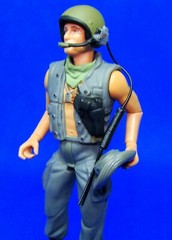 1:18 Ultimate Soldier Vietnam U.S Army Tanker Operator Driver Crew Gunner Figure