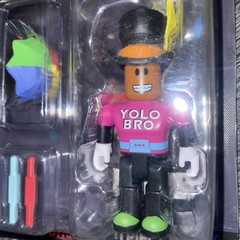 Roblox Avatar Shop Rainbow Robloxian Raver 11 Pc Exclusive Virtual Item New
