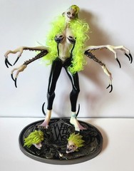 WELVATH Devilman Fewture 8″ Tall Action Figure Complete w/ 2 Extra Heads & Base