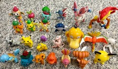 Pokemon Figure Lot 29 Pikachu Mew Bulbasaur Psyduck Sylveon Ho-Oh Infernape