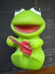 Vintage Muppet Babies Kermit the Frog Figure Avon 1985 Bubble Bath Bottle Topper