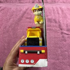 Paw Patrol Fire Rescue Rubble Rescue Fire Dump Truck & Figure New