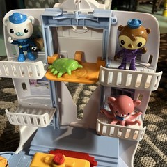 Octonauts Above & Beyond Octoray Lights & Sounds Transforming 13 Inch Playset