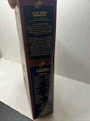 2001 Gunnery Sgt R. Lee Ermey 12″ Motivational Talking Figure SIGNED New In Box