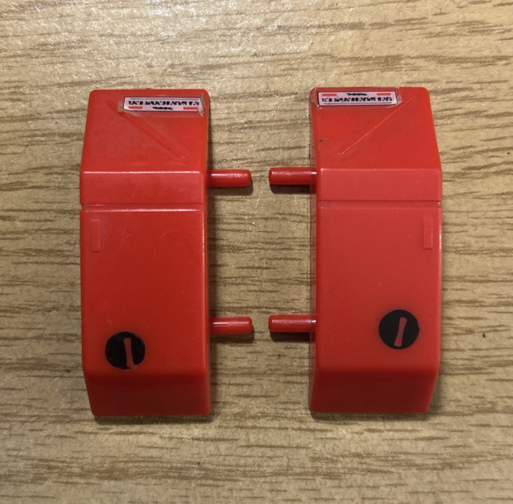 original G1 Transformers JETFIRE R+L RIGHT + LEFT FENDER armor parts lot