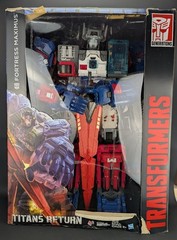 Transformers SDCC Titans Return Fortress Maximus complete Hasbro 2016