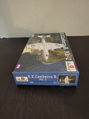 E.E. Canberra B. Mk-2 1:144 AMODEL Plane Model Kit MIB NEW Unbuilt
