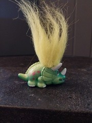 Lot Of 2-Land Of The Trolls-Troll O Saurus+Green Dinosaur