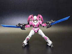 BDT studio sword upgrade kit for Bumblebee Studio series Arcee
