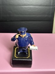 Lil Homies Figure 1:24 Scale Officer Flaca 2.5″ Tall Policeman with Donuts Box