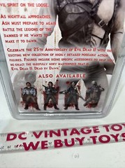 Evil Dead 2 7 Inch Figure SDCC 2012 – Hero From the Sky Ash (Black & White)