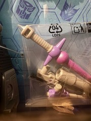 Transformers Studio Series MTMTE Leader Class Megatron (Battle Damage)