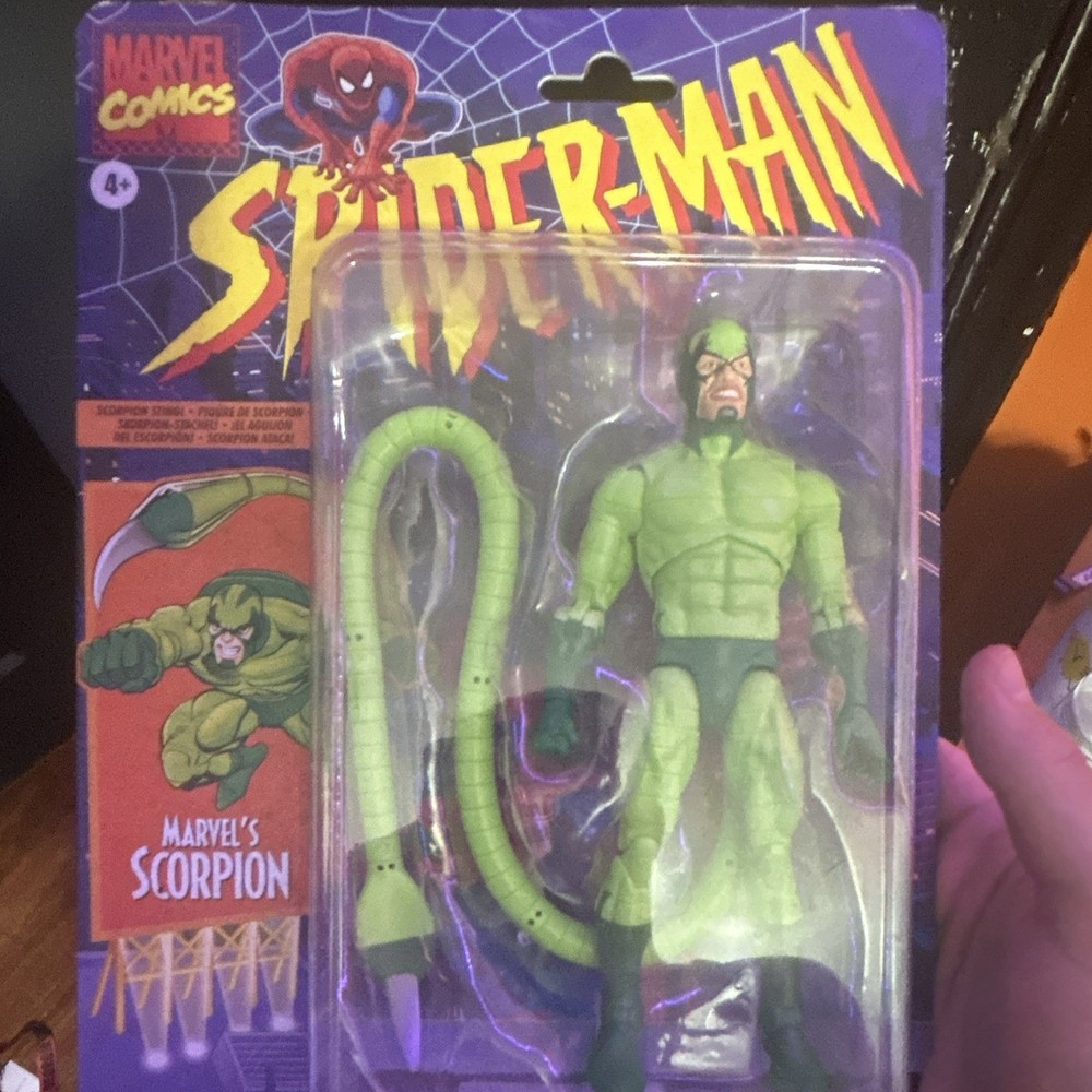 Marvel Comics Spider-Man Scorpion Action Figure Green Plastic Boxed w/ Tail