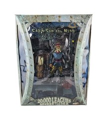 Mezco 20,000 Leagues Under the Sea Cabin Control Nemo 2001