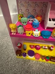 Shopkins House and 40-Kooky Cookie, Apple Blossom, Ultra Rare, Exclusive Bundle