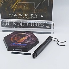 Hot Toys MMS532 Marvel Hawkeye 1/6 action figure’s Ronine Base Stand Only