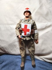 DRAGON EUGEN German Army Medic WW2 PANZER DIV Medical Co WWII 12″ FREE Shipping