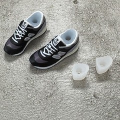 ATS-NB-GRY: 1/12 NB Sneakers & ankle adapters w/ box for 6″ figure – Black Grey