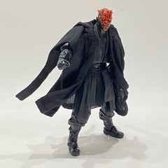 SU-R-DM: Deluxe Wired Sith Cloak Robe for 6″ Star Wars Darth Maul (No Figure)