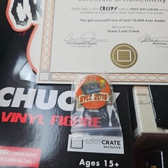 NYCC 2015 LOOTCRATE CHUCKY MEZCO CRIMSON PEAK EDITH FUNKO FIGURES C.OA.