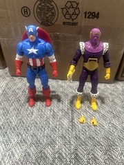 Marvel Legends Gamerverse Captain America And Baron Zemo (read Description)