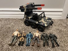 1998 Gi Joe Military Missile 9” 6 Wheel Jeep By Lanard Toys Plus 6 Figures -Read