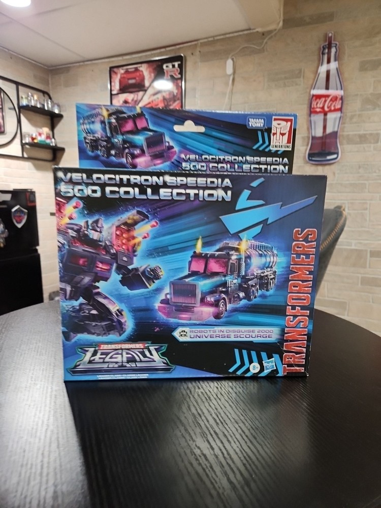 Transformers Legacy Velocitron Speedia 500 Collection: Scourge Action Figure
