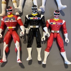 Vintage Lot of 1990s Power Rangers Action Figures – Red Green Blue Black White
