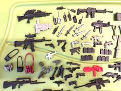 HUGE 100+ LOT OF MILITARY WEAPONS GUNS KNIVES GRENADES