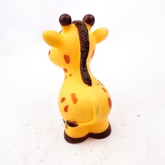 Garanimals Toy Giraffe Squeaky Play Pals Bath Toy Figure Soft Pool Toy