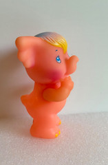 Vintage SOMA Wonderzoo Rainbow Love Pets Pink Elephant Glo Friends Fakie 1985