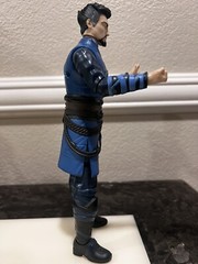 Marvel MCU Doctor Strange Action Figure Talking & Lights! 10”