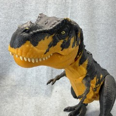 Jurassic Park World Classic Tyrannosaurus Rex Off-Road Tracker T-Rex 2021