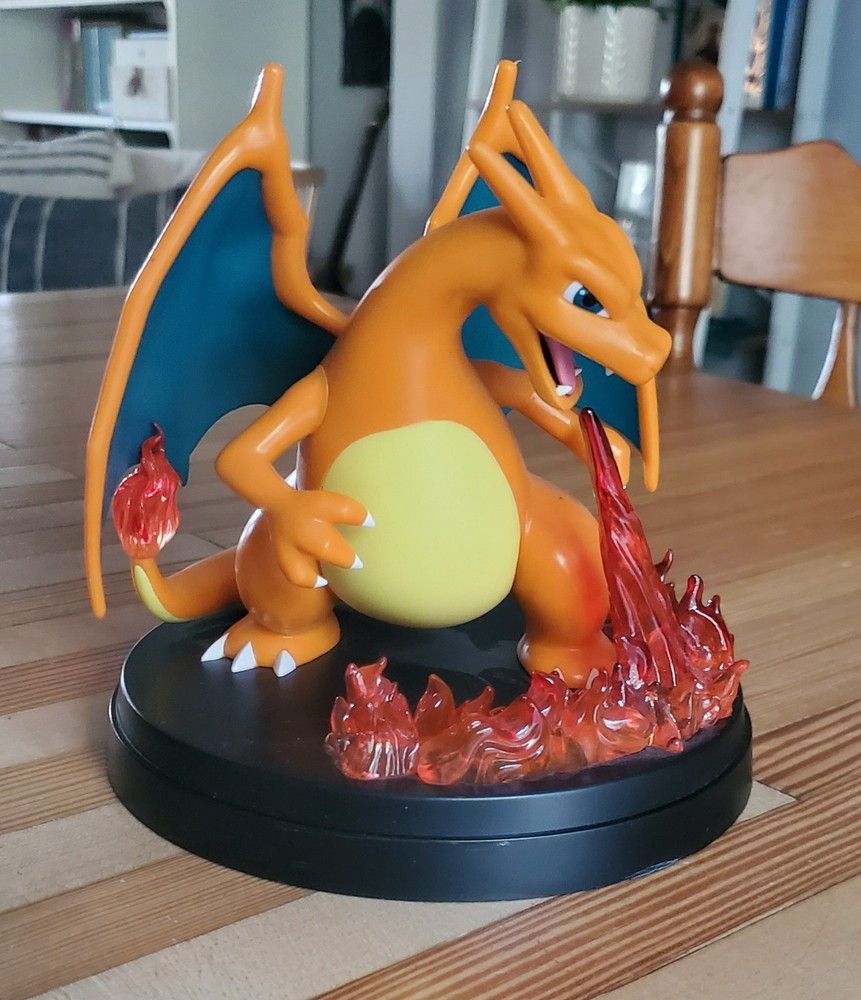 POKEMON Charzard figure from Charzard EX Super Premium Collection