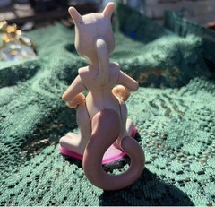 1999 Vintage Nintendo Pokemon MewTwo Burger King Meal 4” Toy Figure Collectible