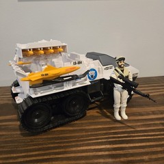 1985 G.I. Joe Snow Cat With Frostbite Driver. Complete. Hasbro ARAH. Read